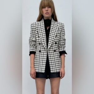 Zara Black & White Houndstooth Tweed Blazer